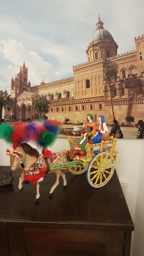 Casa Del Parlamento Leilighet Palermo Eksteriør bilde